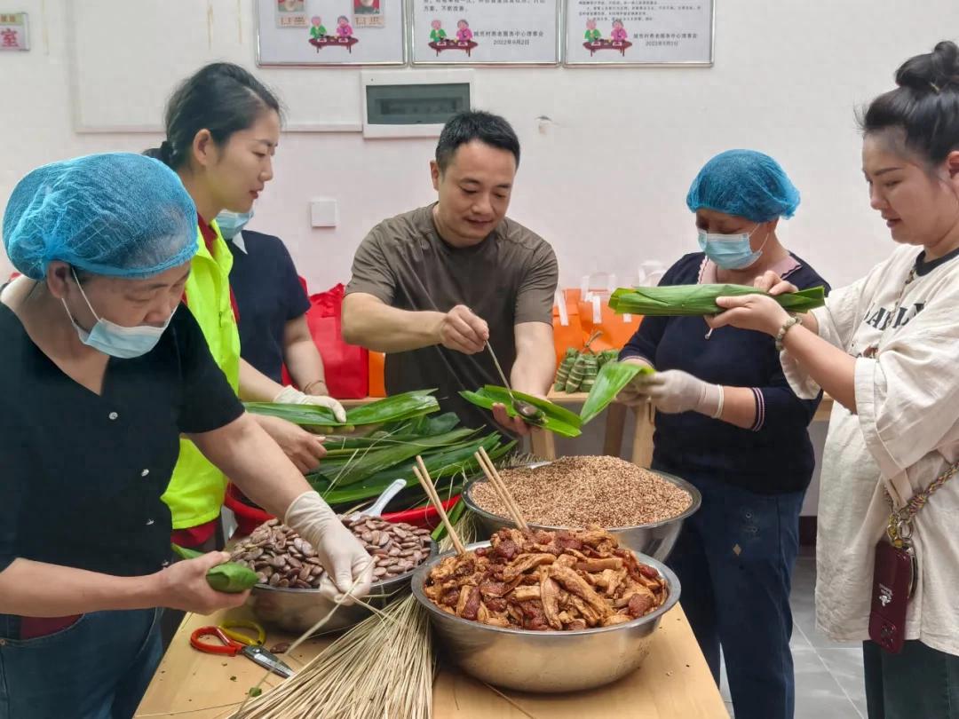 姑田镇：粽叶飘香迎端午 敬老情浓暖人心