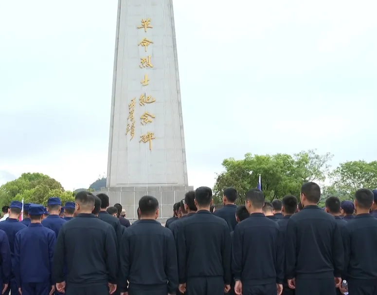 暂无图片