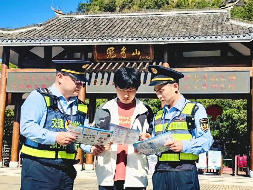 暂无图片