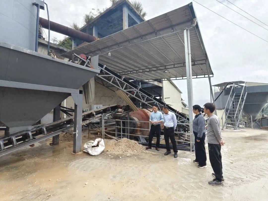 【工业经济提质增量行动】 连城北团：硅石加工项目进入试投产
