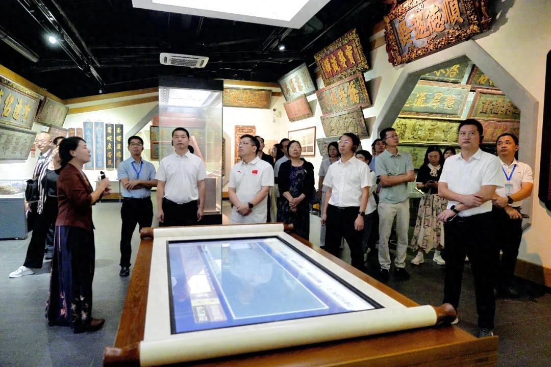 全省各地代表走进连城→共话文明实践