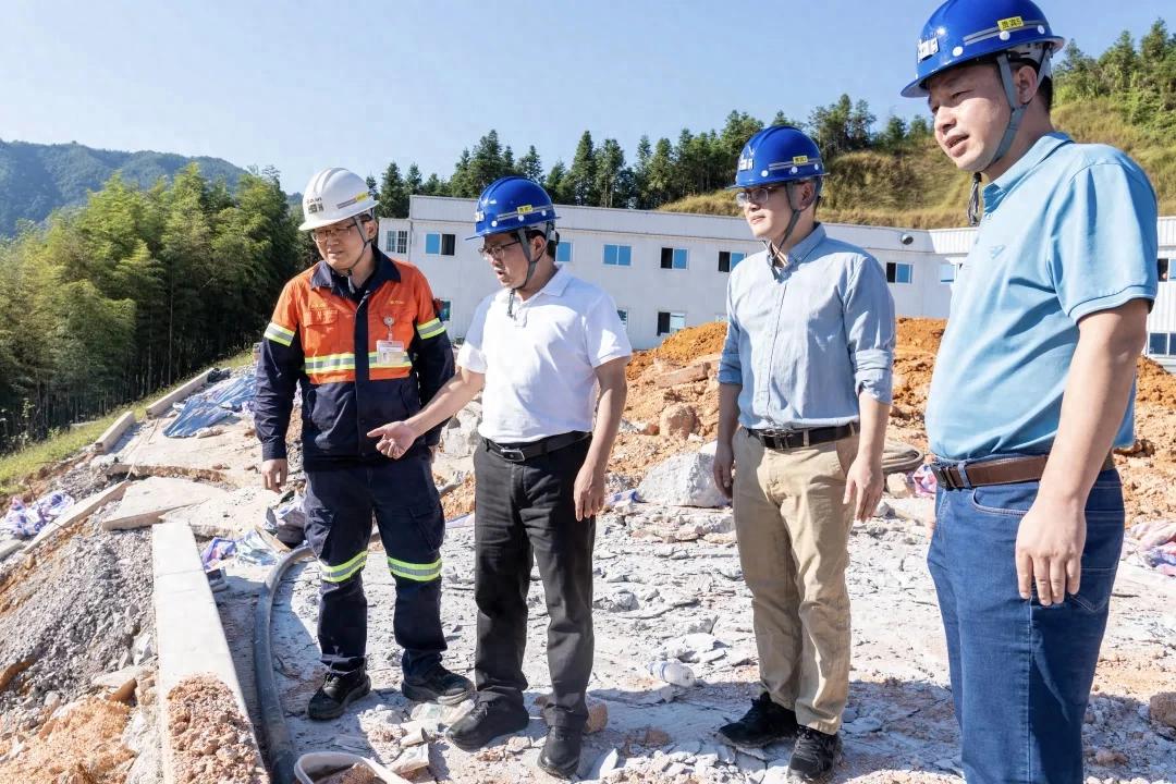 连城县领导调研督导安全生产和生态环保工作